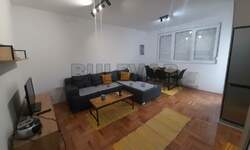 Jednoiposoban stan, Niš - Crveni pevac | Izdavanje · 45m² · 450€