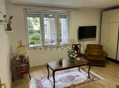 Jednosoban stan, Niš - Čair | Izdavanje · 35m² · 250€