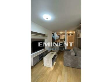 Dvosoban stan, Beograd - Gornji Grad | Izdavanje · 38m² · 600€