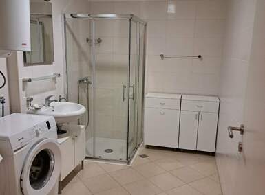 Jednoiposoban stan, Beograd - Naselje Stepa Stepanović | Izdavanje · 48m² · 520€
