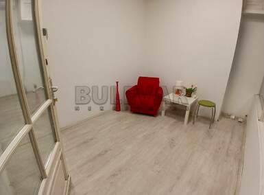 Poslovni prostor / Lokal, Niš - Bulevar Nemanjića Zona 3 | Izdavanje · 26m² · 290€