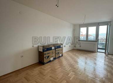 Jednoiposoban stan, Niš - Centar | Izdavanje · 53m² · 400€