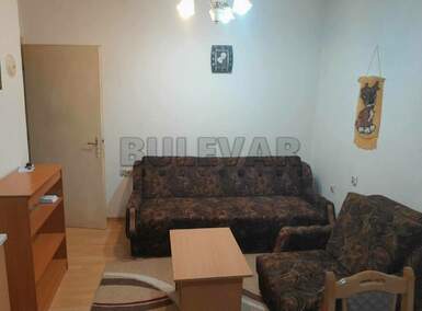 Jednosoban stan, Niš - Centar | Izdavanje · 37m² · 270€