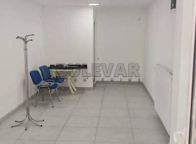 Poslovni prostor / Lokal, Niš - Durlan | Izdavanje · 27m² · 550€