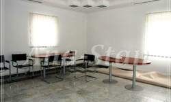 Poslovni prostor / Lokal, Beograd - Karađorđev  trg | Izdavanje · 250m² · 2.500€