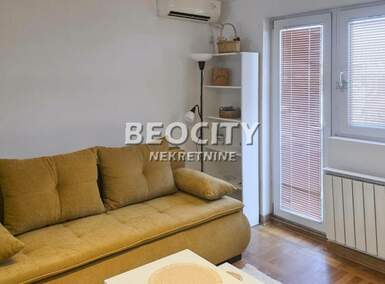 Dvosoban stan, Beograd - Zemunske Kapije | Izdavanje · 32m² · 400€