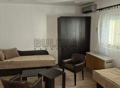 Jednosoban stan, Niš - Obilićev venac | Izdavanje · 22m² · 250€