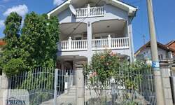 Kuća, Paraćin | Prodaja · 222m² · 160.000€