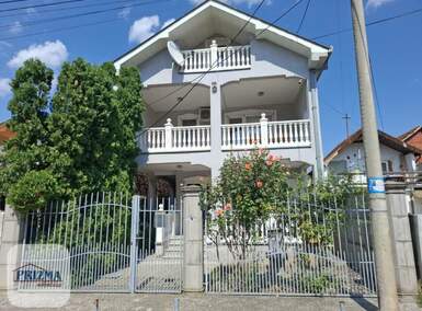 Kuća, Paraćin | Prodaja · 222m² · 160.000€