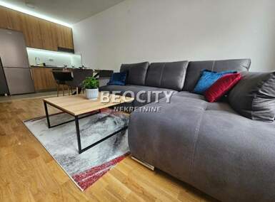 Dvosoban stan, Novi Sad - Centar | Izdavanje · 38m² · 500€