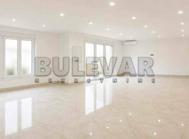 Poslovni prostor / Lokal, Niš - Centar | Izdavanje · 140m² · 1.400€
