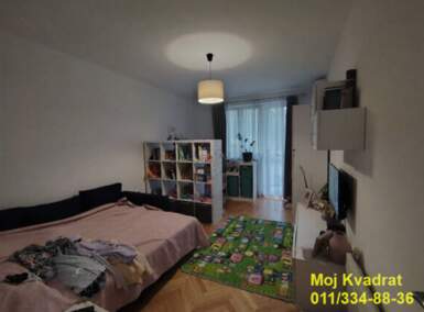 Jednosoban stan, Beograd - Karaburma | Prodaja · 43m² · 120.000€