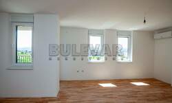 Troiposoban stan, Niš - Pantelej(Niš) | Prodaja · 76m² · 156.500€
