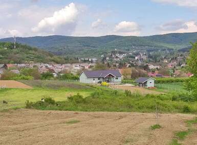 Plac, Vrdnik | Prodaja · 1927m² · 85.000€