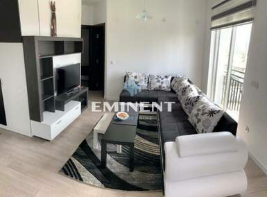 Trosoban stan, Beograd - Učiteljsko Naselje | Izdavanje · 60m² · 800€