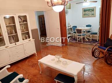 Stan, Novi Sad - Centar | Izdavanje · 105m² · 800€