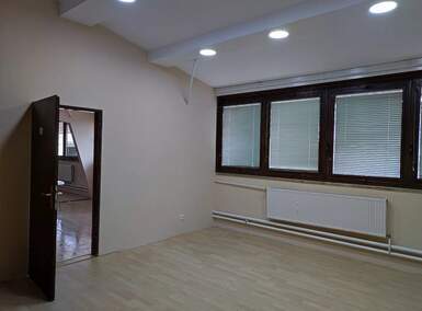 Poslovni prostor / Lokal, Subotica - Centar 1 | Prodaja · 254m² · 117.000€