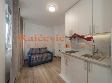 Jednosoban stan, Beograd - Banovo Brdo | Izdavanje · 18m² · 300€