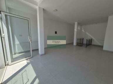 Poslovni prostor / Lokal, Jagodina | Izdavanje · 75m² · 250€