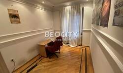 Poslovni prostor / Lokal, Beograd - Vračar (centar) | Izdavanje · 30m² · 500€
