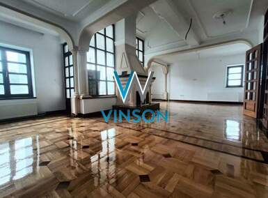 Poslovni prostor / Lokal, Novi Sad - Adamovićevo Naselje | Izdavanje · 950m² · 8.000€