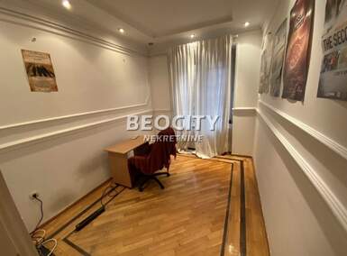 Poslovni prostor / Lokal, Beograd - Vračar (centar) | Izdavanje · 30m² · 500€