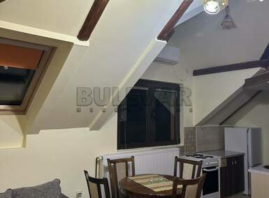 Troiposoban stan, Niš - Medicinski fakultet | Izdavanje · 51m² · 400€