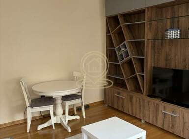 Jednoiposoban stan, Beograd - Dom omladine | Izdavanje · 33m² · 550€