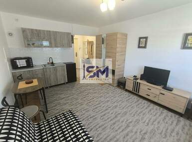 Garsonjera, Beograd - Kanarevo brdo | Izdavanje · 21m² · 300€