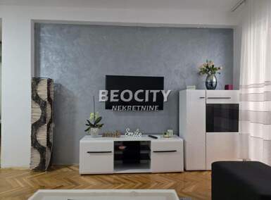 Dvosoban stan, Novi Sad - Bulevar Oslobođenja | Izdavanje · 55m² · 550€