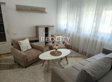 Dvosoban stan, Novi Sad - Liman 4 | Izdavanje · 39m² · 450€