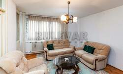 Jednosoban stan, Niš - Bulevar Nemanjića Zona 3 | Izdavanje · 36m² · 250€