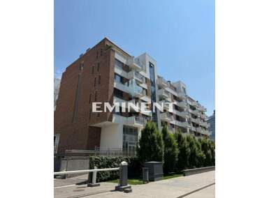 Garaza, Beograd - Hotel Jugoslavija | Izdavanje · 12m² · 150€