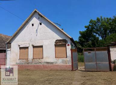 Plac, Bač | Prodaja · 12.000€