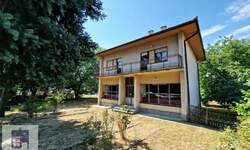 Kuća, Beograd - Ljubinić | Prodaja · 163m² · 110.000€