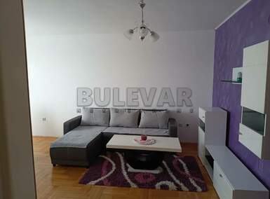 Jednoiposoban stan, Niš - Centar | Izdavanje · 44m² · 400€