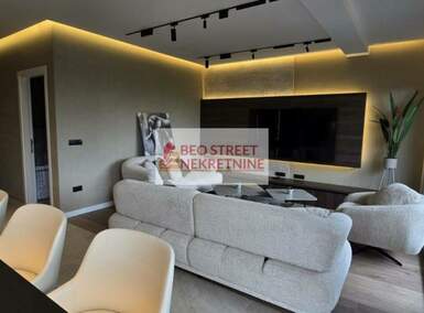 Trosoban stan, Beograd - Zeleno Brdo | Izdavanje · 80m² · 1.500€