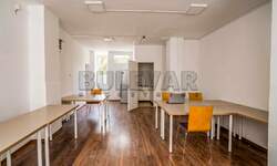 Poslovni prostor / Lokal, Niš - Crveni pevac | Izdavanje · 70m² · 450€