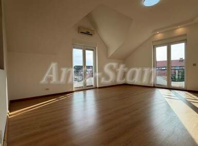 Poslovni prostor / Lokal, Beograd - Vodovodska | Izdavanje · 64m² · 650€