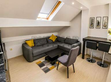 Trosoban stan, Niš - Gradska bolnica | Prodaja · 72m² · 105.000€