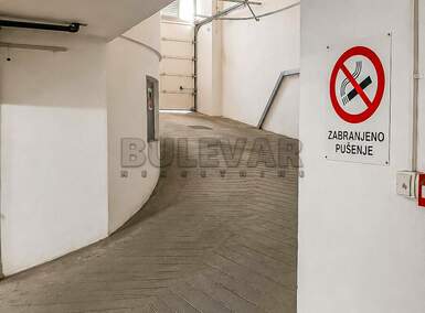 Garaza, Niš - Centar | Izdavanje · 14m² · 150€
