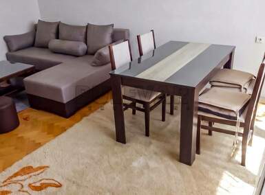 Jednoiposoban stan, Niš - Crveni pevac | Izdavanje · 45m² · 290€