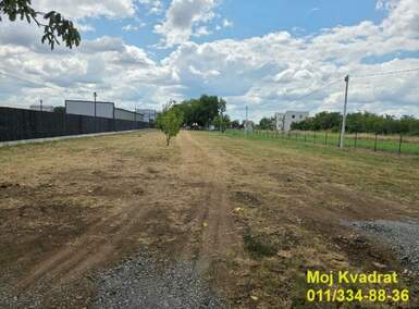 Plac, Beograd - Surčin (mesto) | Izdavanje · 3.000€