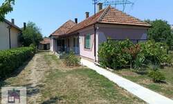 Kuća, Beograd - Zvečka | Prodaja · 109m² · 75.000€