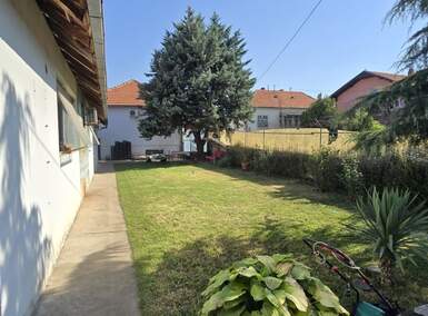 Poslovni prostor / Lokal, Niš - Donji Komren | Prodaja · 300m² · 159.000€