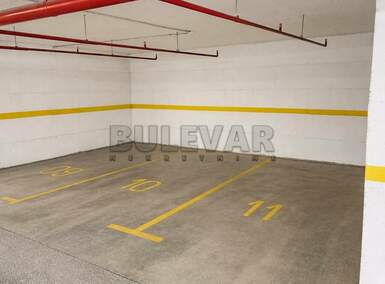 Garaza, Niš - Palilula | Izdavanje · 12m² · 80€
