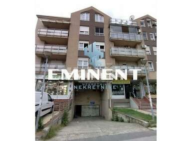 Garaza, Beograd - Blok 64 | Izdavanje · 13m² · 80€