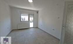 Poslovni prostor / Lokal, Beograd - Ostružnica | Izdavanje · 80m² · 450€
