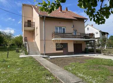 Kuća, Kragujevac | Prodaja · 320m² · 176.000€