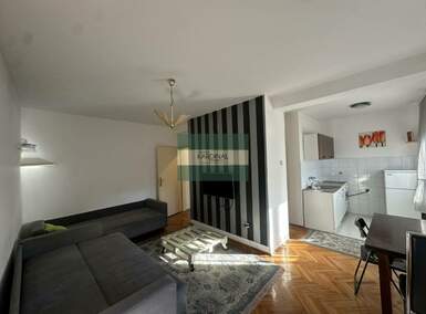 Jednosoban stan, Kragujevac | Izdavanje · 30m² · 250€